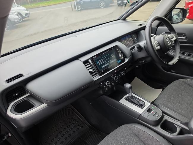 Honda Jazz Photo a3776deb-4af7-4fab-a0f4-de03b6913f52.jpg