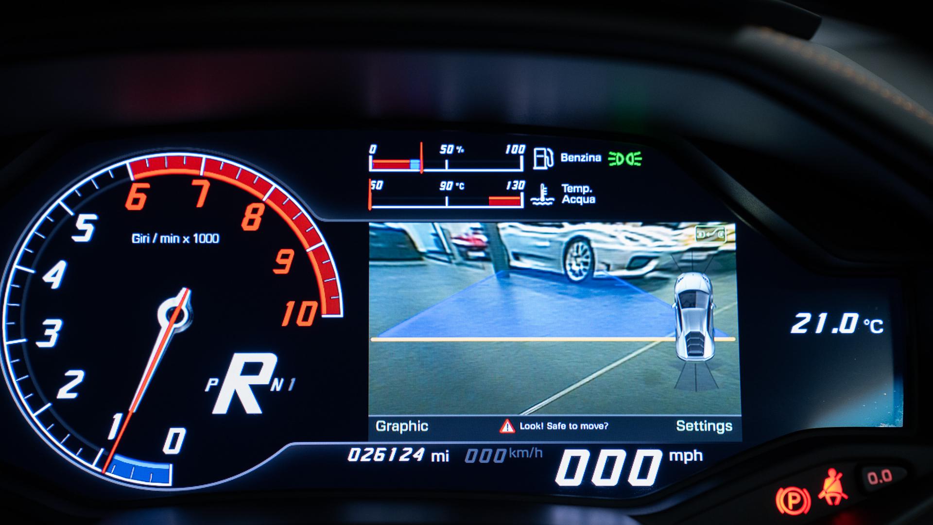 LAMBORGHINI Huracan Photo a39daf96-1777-4b60-8007-c53286f5e940.jpg