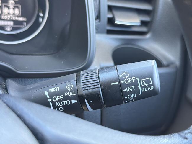 Honda Jazz Photo a3a6a6b7-028b-47ce-9a84-54a211e5569e.jpg