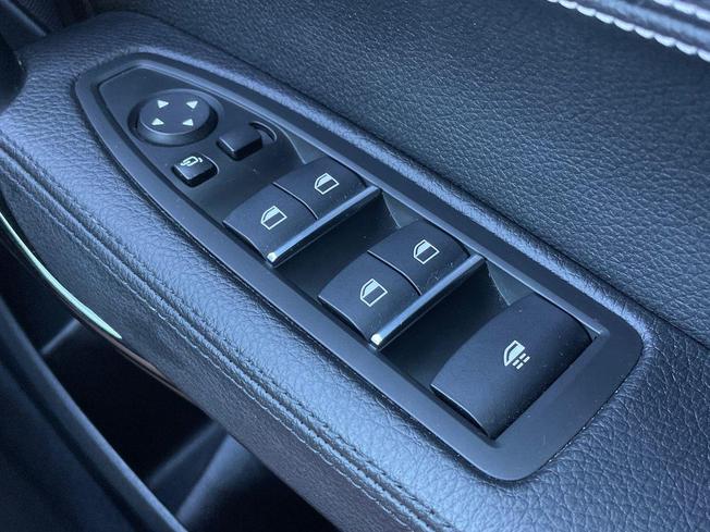 KIA 2 Series Photo 32