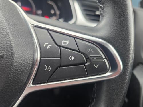 Renault Captur Photo a3b736a9-fad4-46e2-b559-27e3898c5a7e.jpg