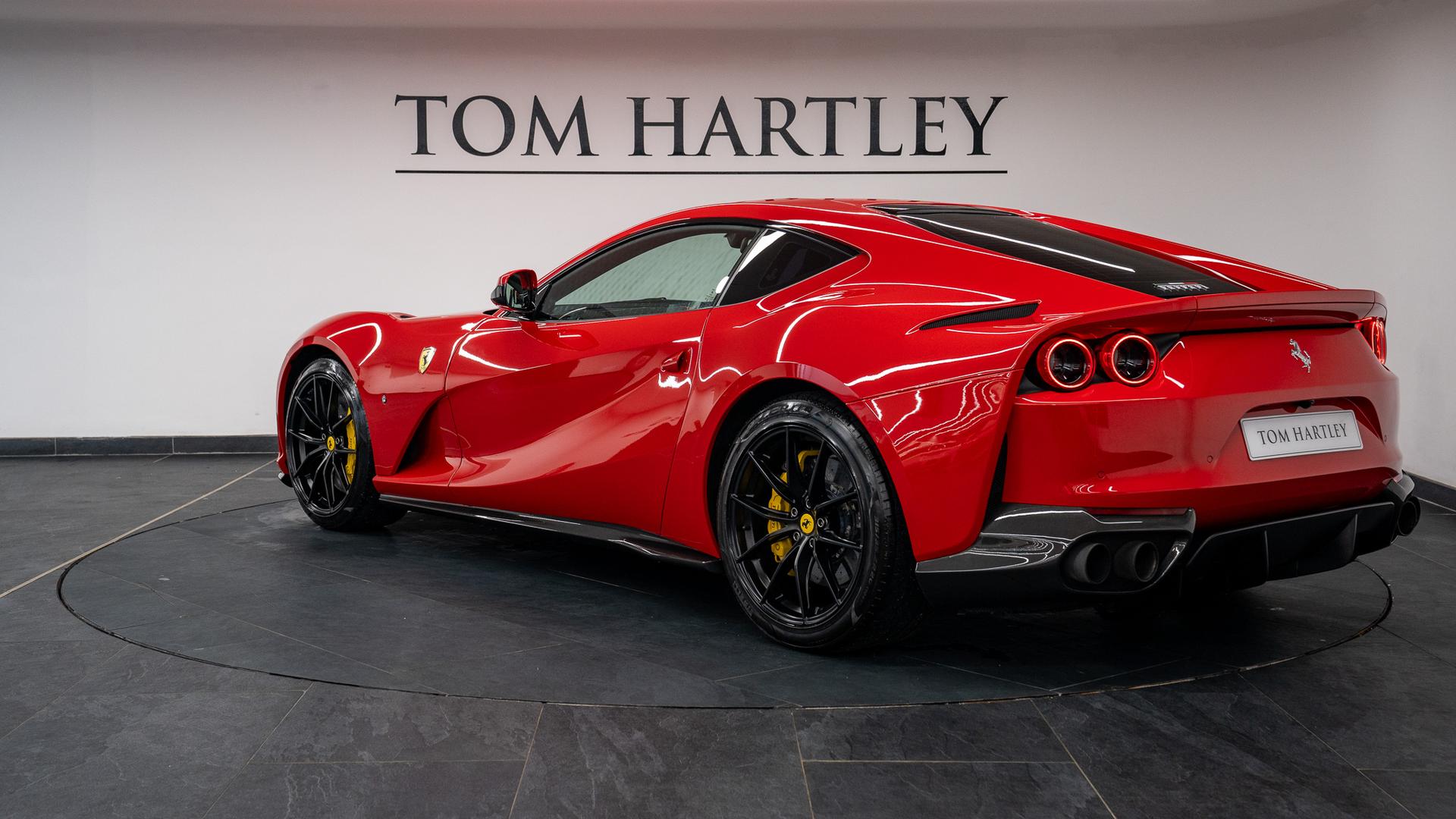 Ferrari 812 Superfast Photo a3ba6fda-09a2-457a-8bb7-2644c96846c8.jpg