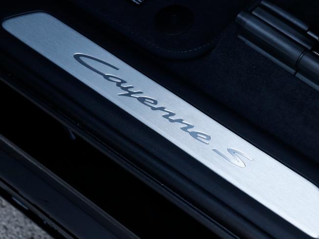 PORSCHE Cayenne Photo 28
