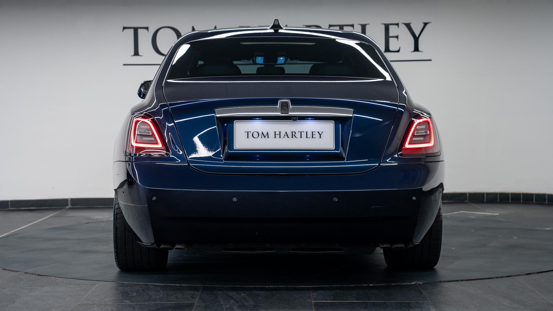 Rolls-Royce Ghost Photo a3cdc45a-053e-4ec9-bfcd-3442ce7c268d.jpg