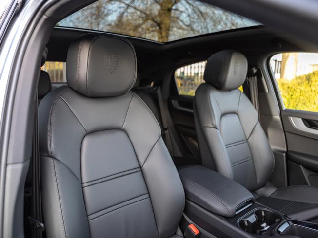 PORSCHE Cayenne Photo 10