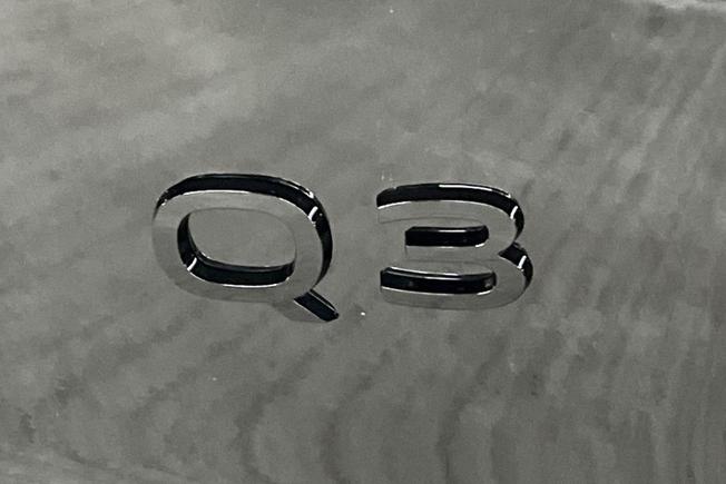Audi Q3 Photo 28