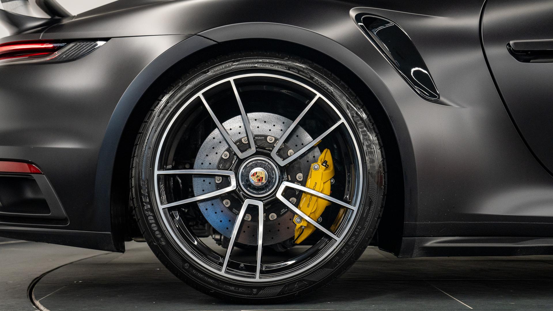 Porsche 911 Photo a3ea5760-5847-463d-97e2-d09dbf95196a.jpg