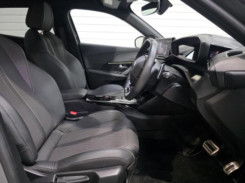 Peugeot 2008 Photo a3f51986-d91e-4d53-aab2-457bc31209ba.jpeg