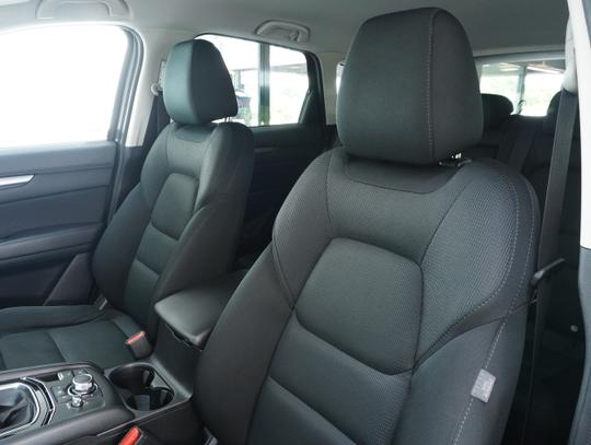 Mazda CX-5 Photo a4092757-76fa-4ba6-90b6-bdef23db4e54.jpg