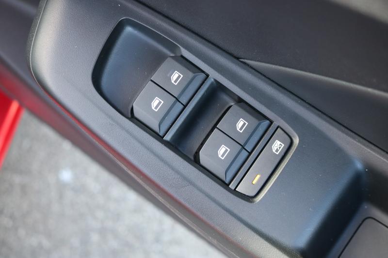 2025 25 MG MG 3