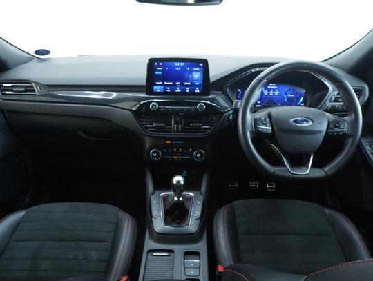 Ford Kuga Photo a417fd59-8d84-45f2-815f-0249f898dee3.jpg