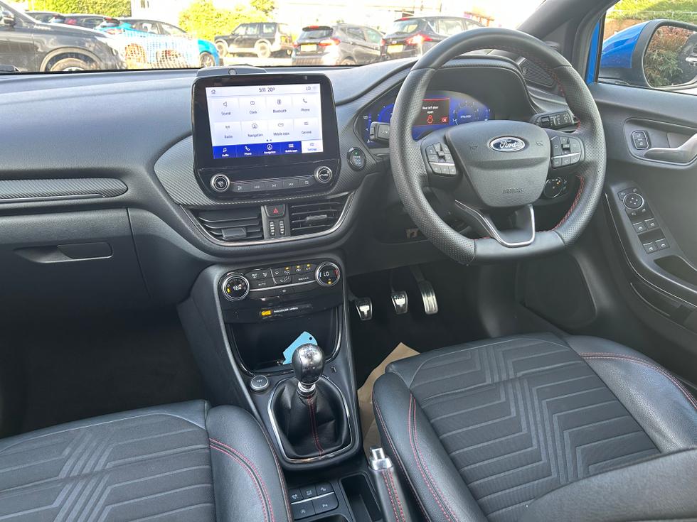 Ford Puma Photo a425a5ff-d3dd-4928-886d-3be69068ce93.jpeg