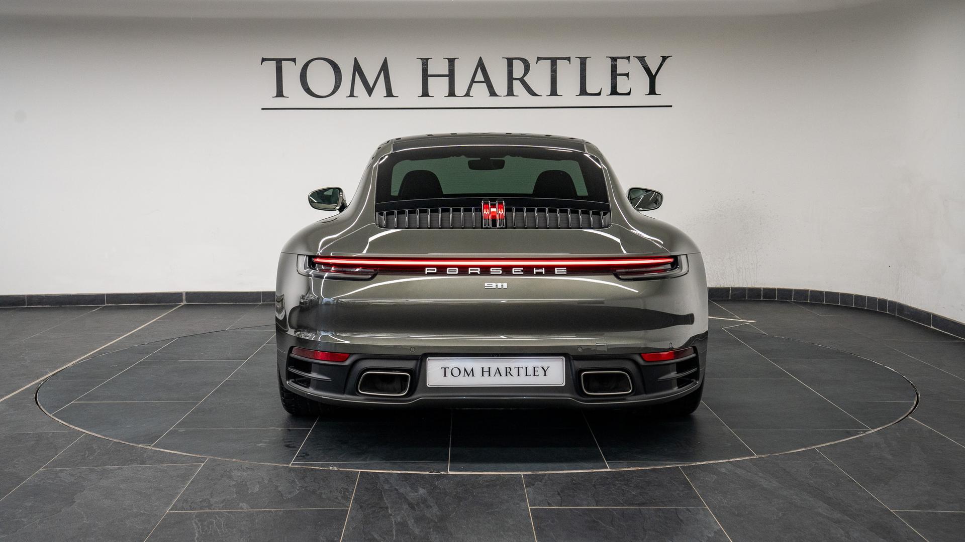Porsche 911 Photo a426f669-4768-46af-9fc7-e07b684e6464.jpg