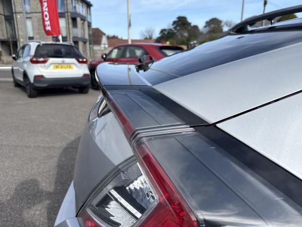 Honda Civic Photo 30