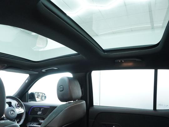 Mercedes-Benz GLB Photo a4294f21-0bf9-4580-9e9e-fc9cfc0cc6bc.jpg