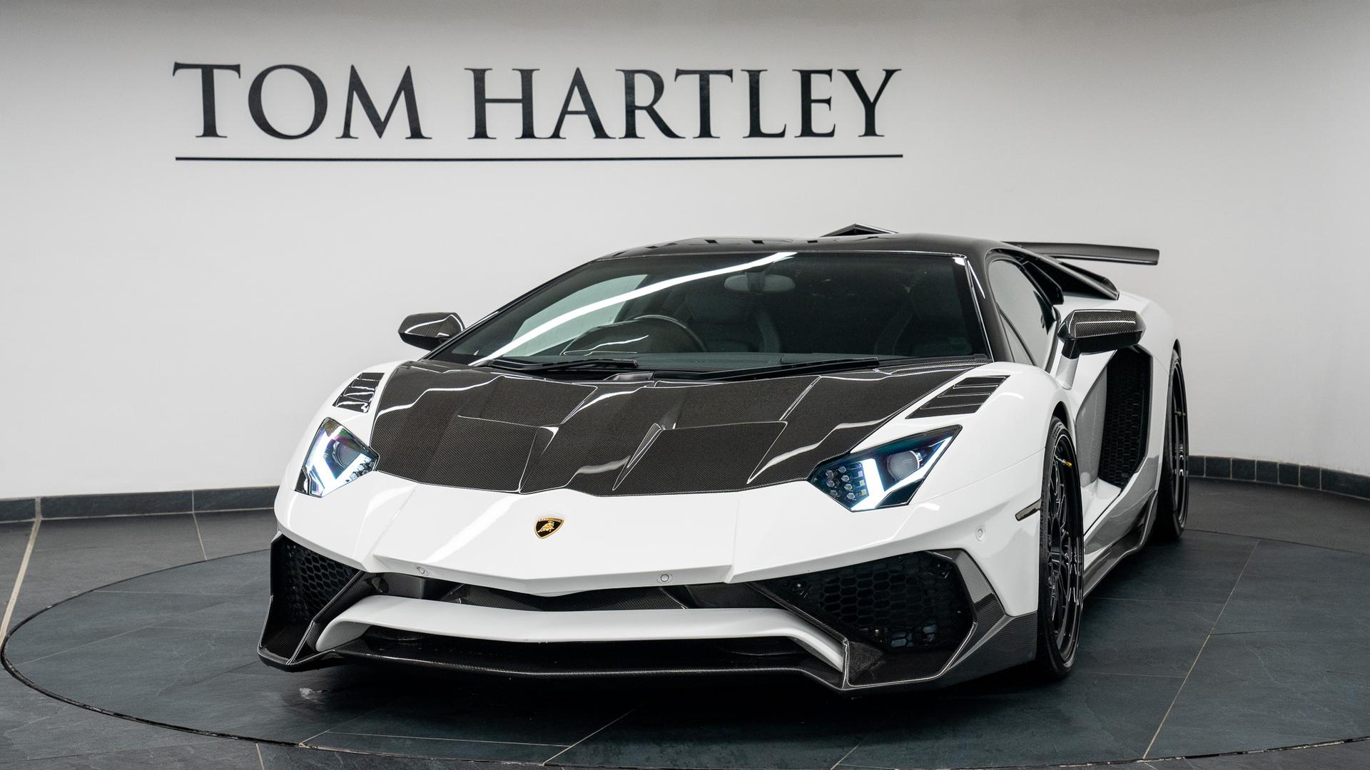 LAMBORGHINI Aventador Photo a436bc78-b470-4f99-9ad1-7d40bd8c068b.jpg