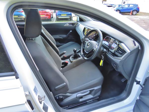 Used Volkswagen Polo DR59SLB 17