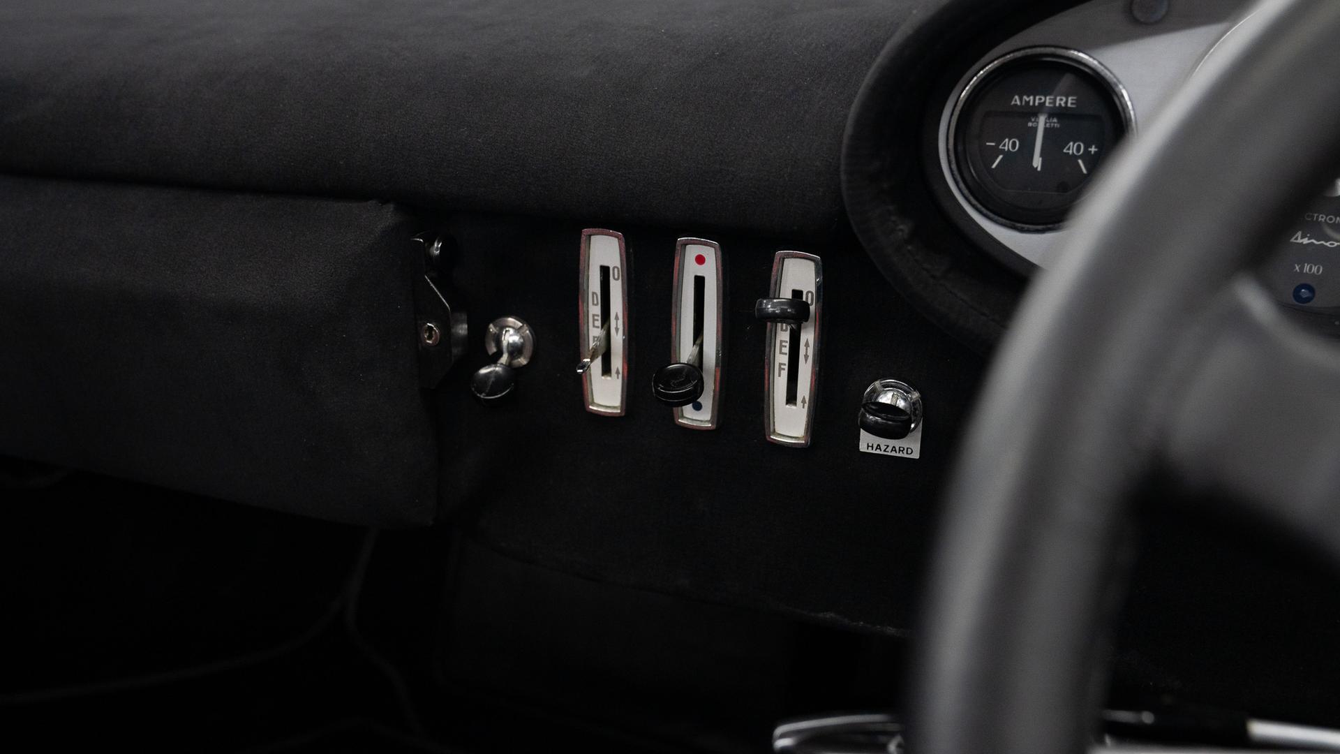 Ferrari 246 Dino Photo a4486f4e-4fec-4bb4-be3f-19e62ade6cd8.jpg