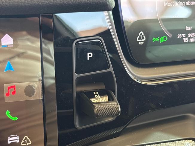 Porsche Cayenne Photo 12