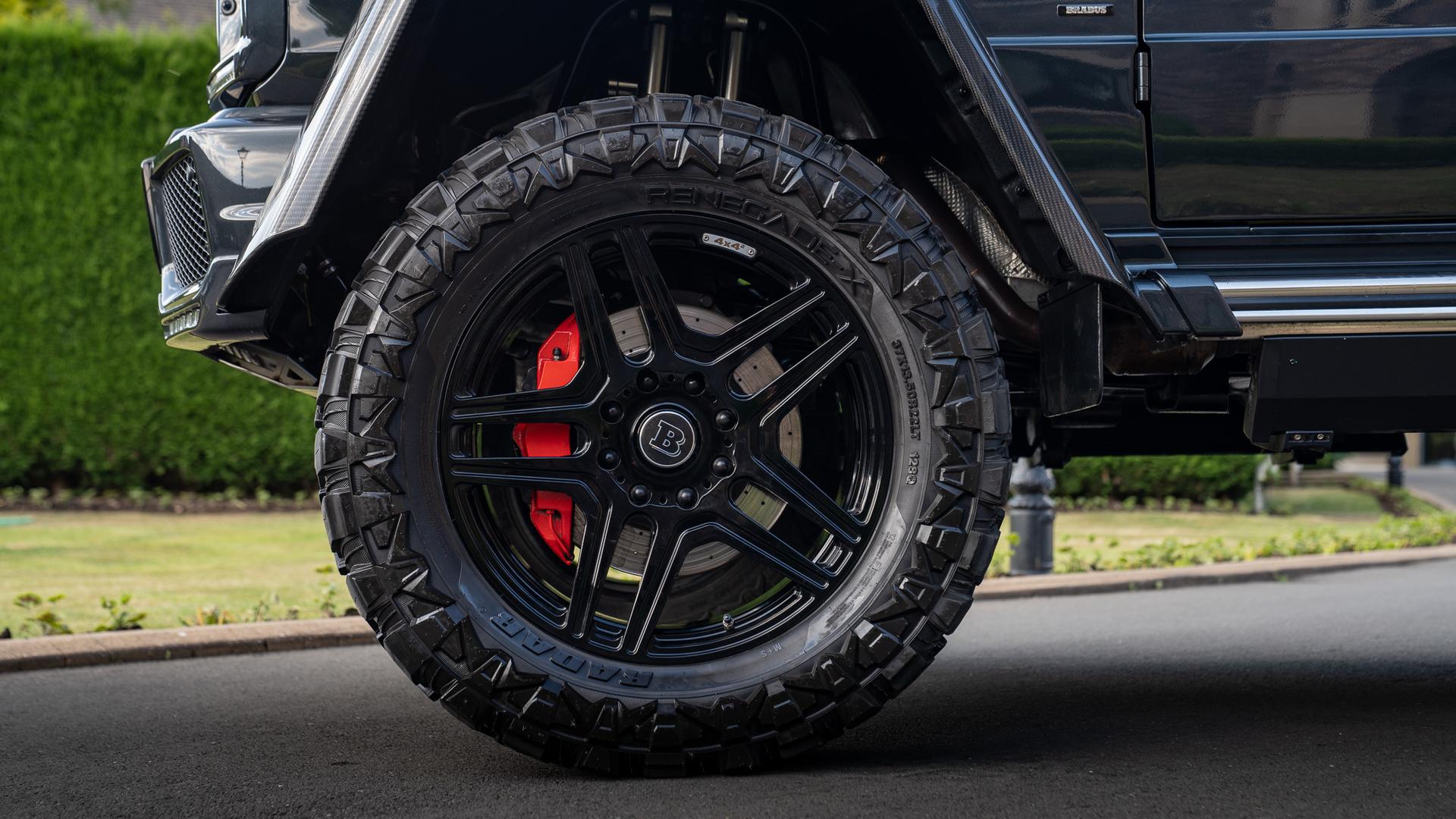 Mercedes-Benz G550 4x4² Photo a4641c05-77ae-4d2b-a8d0-2f85a331267a.jpg