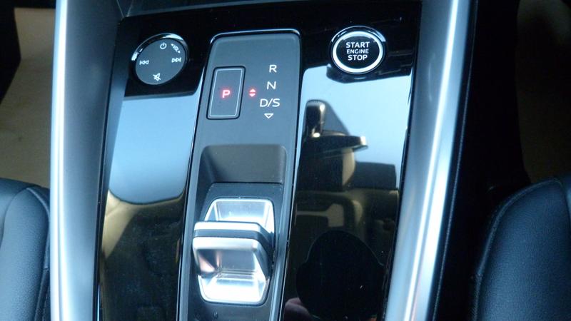 2023 73 AUDI A3