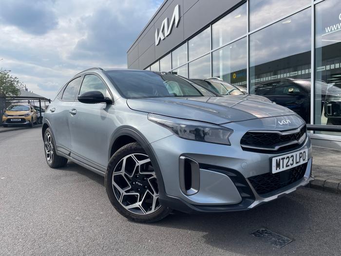 Kia XCeed 1.5 T-GDi ISG GT-LINE in Lunar Silver £19,794