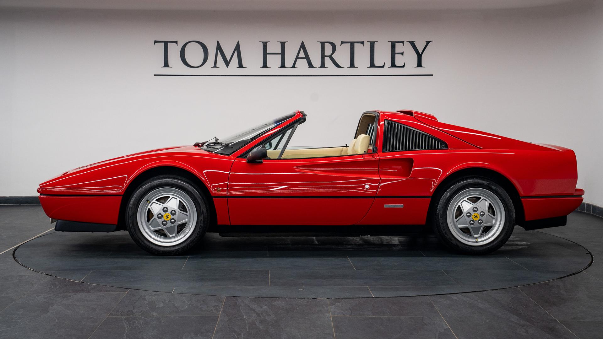 Ferrari 328 Photo a4b40702-6b49-4f1a-849b-f3d081e79c09.jpg