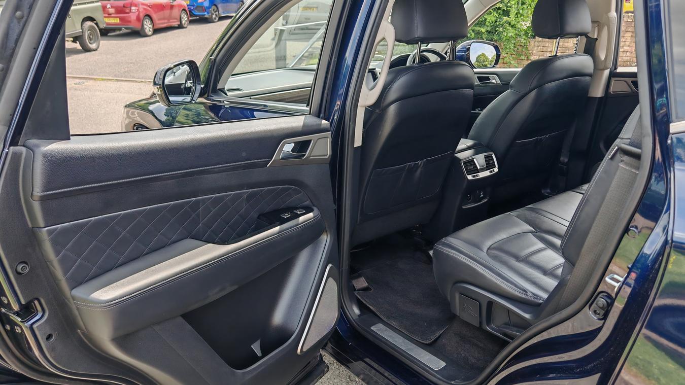 Used SsangYong Rexton AU67ZSO 19