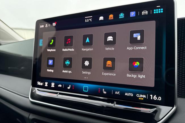 VOLKSWAGEN Tiguan Photo 31