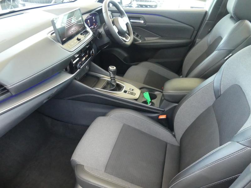 Nissan Qashqai Photo a4db57c8-18d5-405b-b939-fd9fe7f798a5.jpg