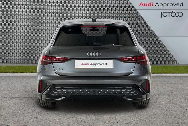 Audi A3 Photo 8
