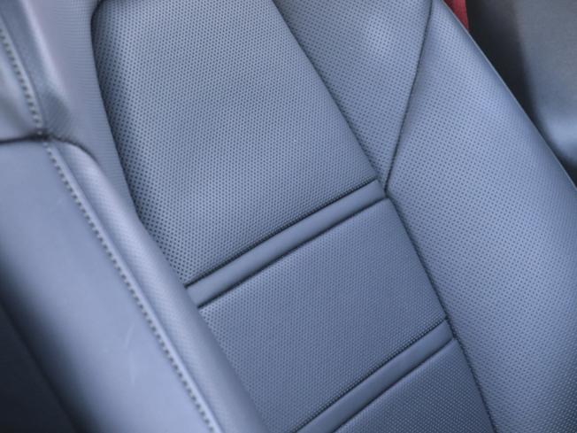 PORSCHE Cayenne Photo 33
