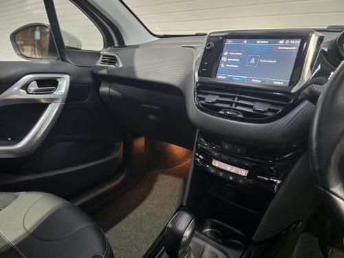 Peugeot 2008 Photo a4fa134b-c544-47f3-8591-0a3f24dd6257.jpeg