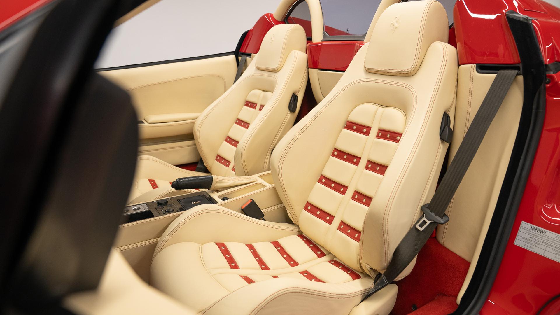 Ferrari F430 Photo a4fbd7d2-cd1c-4994-801b-7b352d0ad05a.jpg