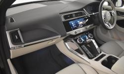 Jaguar I-PACE Photo 7
