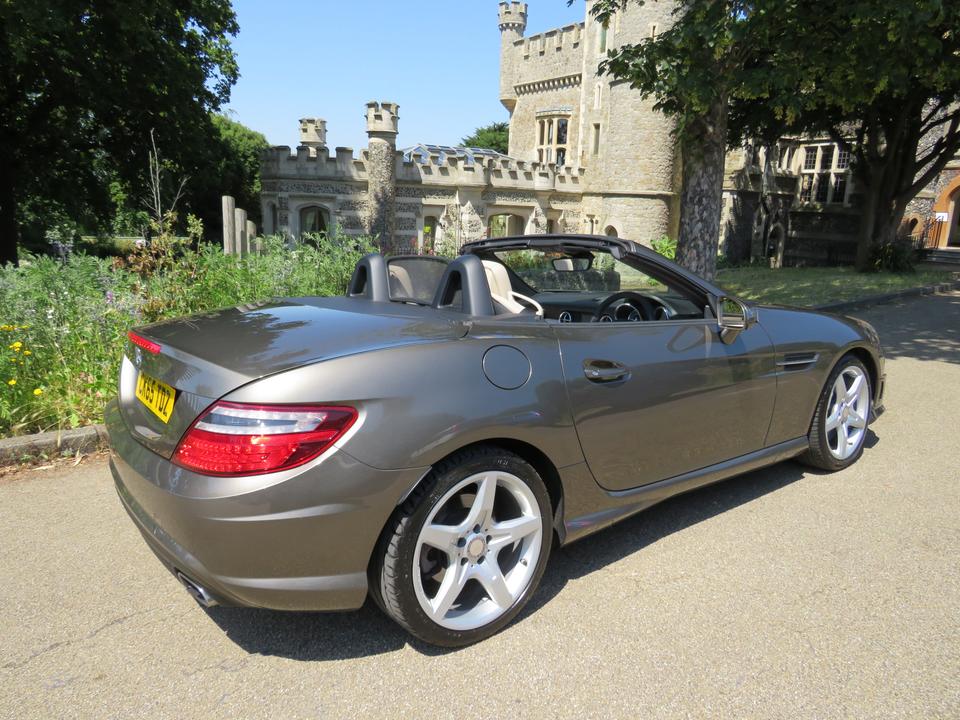 Slk 65 Mercedes-Benz SLK SLK 200 AMG SPORT £13,990