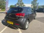 Kia Rio Photo 4