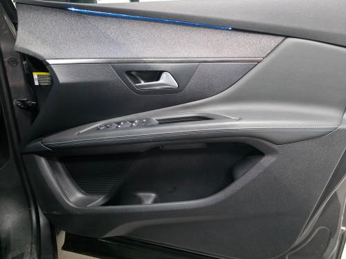 Peugeot 3008 Photo a5104e8a-8ff7-44d4-b649-5ec347a695cc.jpg