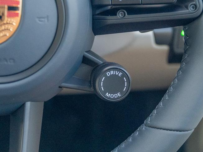 PORSCHE 911 Photo 33