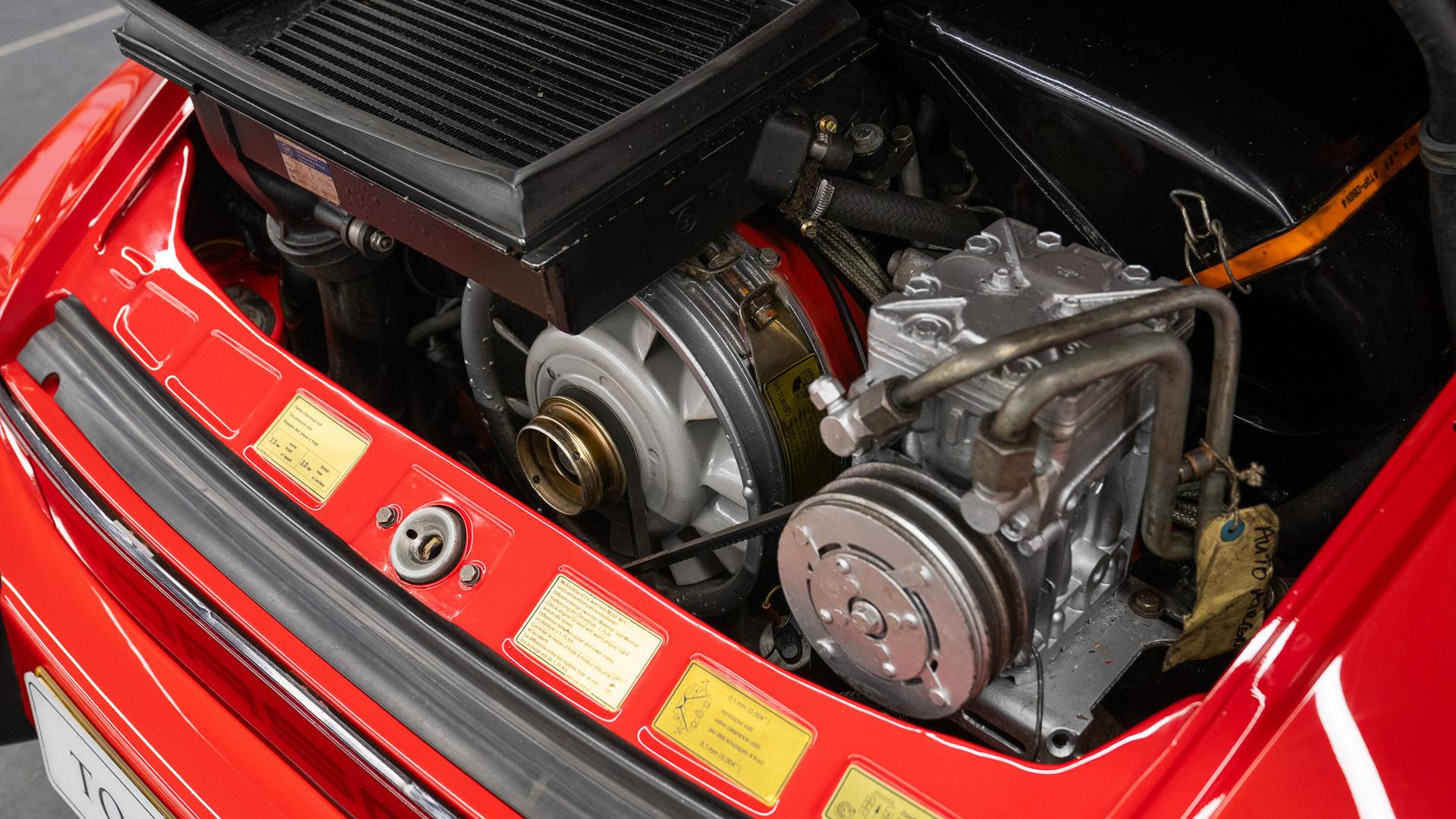 Porsche 911 Photo a515e608-976c-4d81-b0a7-384b313c482b.jpg