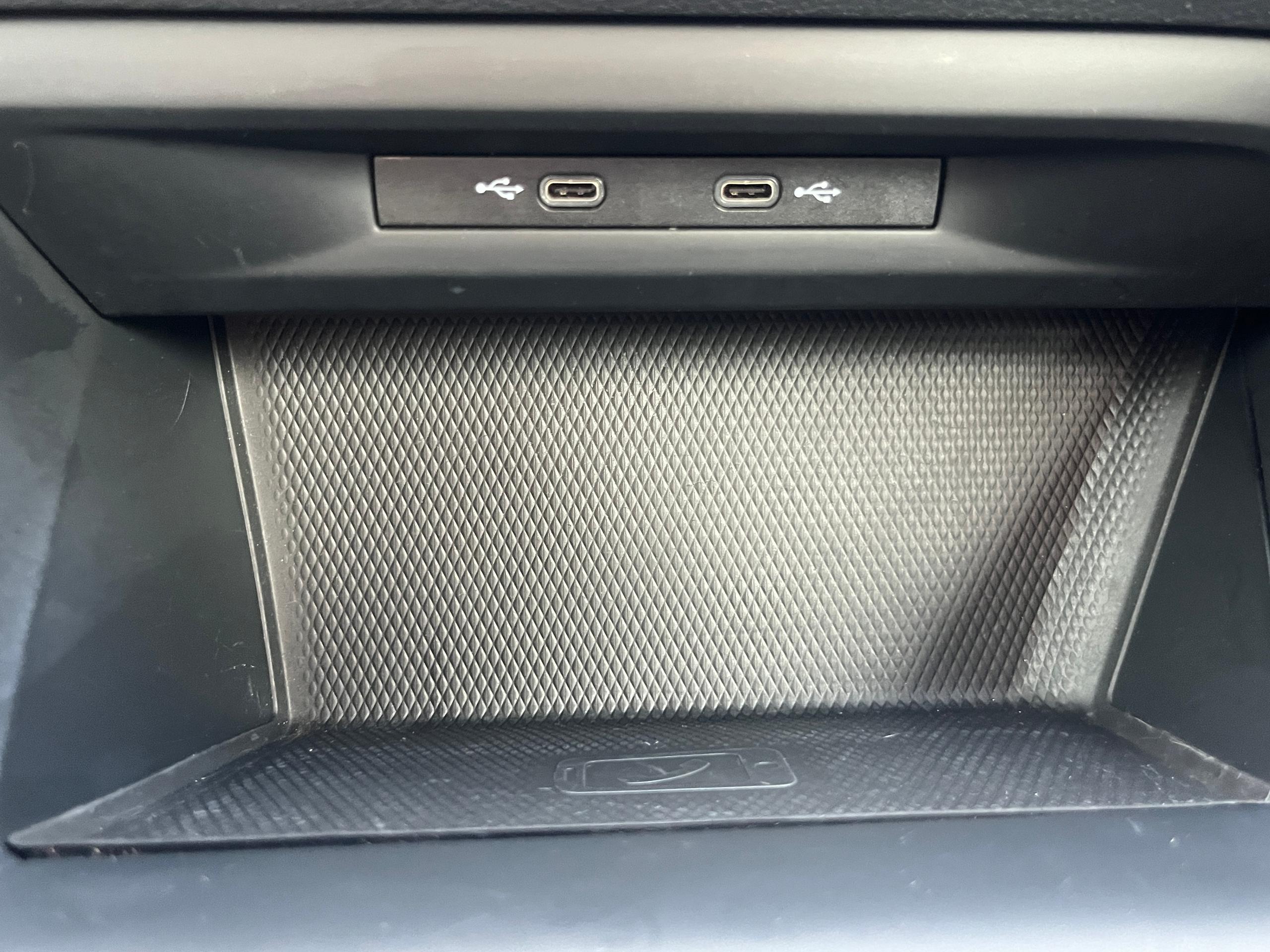 Volkswagen Golf Photo 16