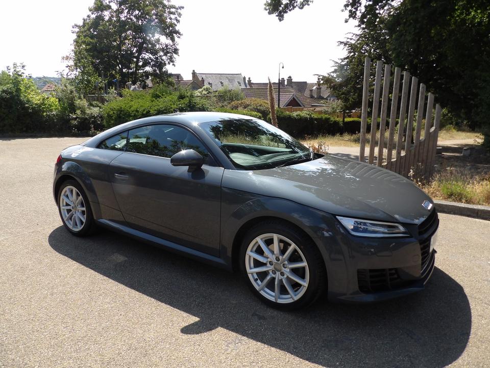 Used Audi TT VU16OTJ 10
