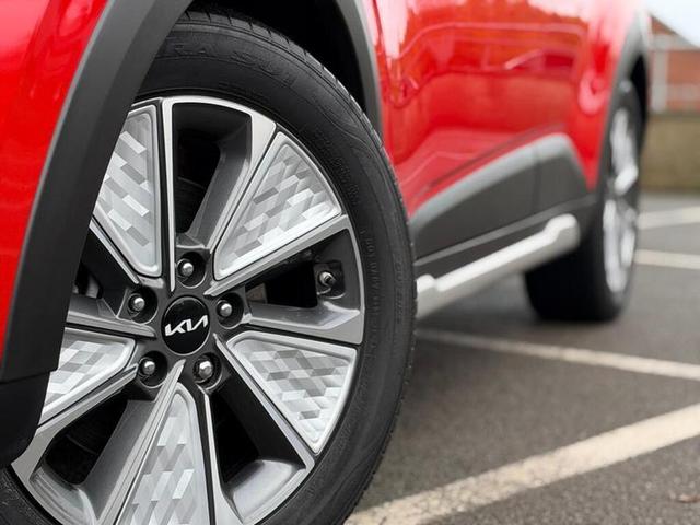 Kia Soul Photo a52b778b-56ee-47b0-83ab-b8fef468fc84.jpg