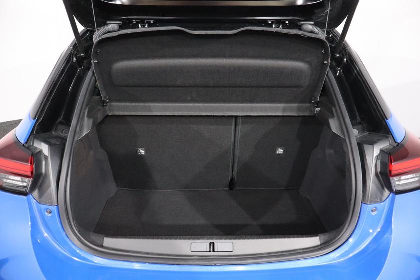Vauxhall Corsa Photo a53174b3-a017-4866-bb84-7512612761cd.jpg