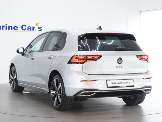 Volkswagen Golf Photo a5342913-73e0-4efa-bee8-10d2c49c109e.jpg
