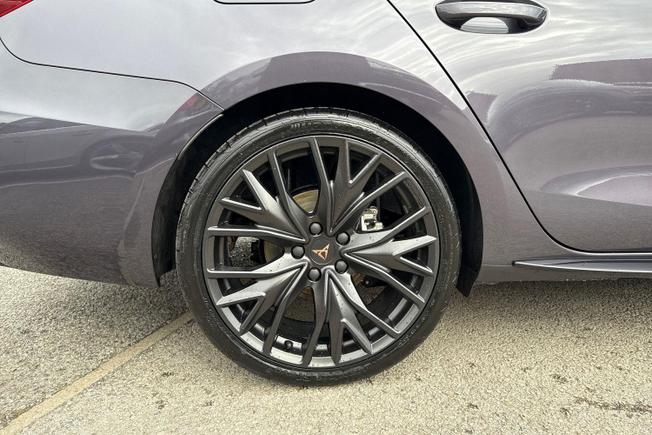CUPRA Leon Photo 22