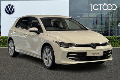 ~ VOLKSWAGEN Golf Golf Hatch Match 1.5 eTSI 150ps 7-Speed DSG 5 Door at JCT600