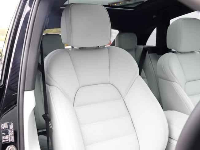 PORSCHE Macan Photo 14