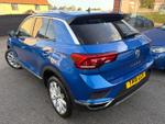 Volkswagen T-Roc Photo 1