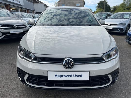 Volkswagen Polo Photo a5a17ca9-56f0-4b4b-a8c1-1b02813311a6.jpg